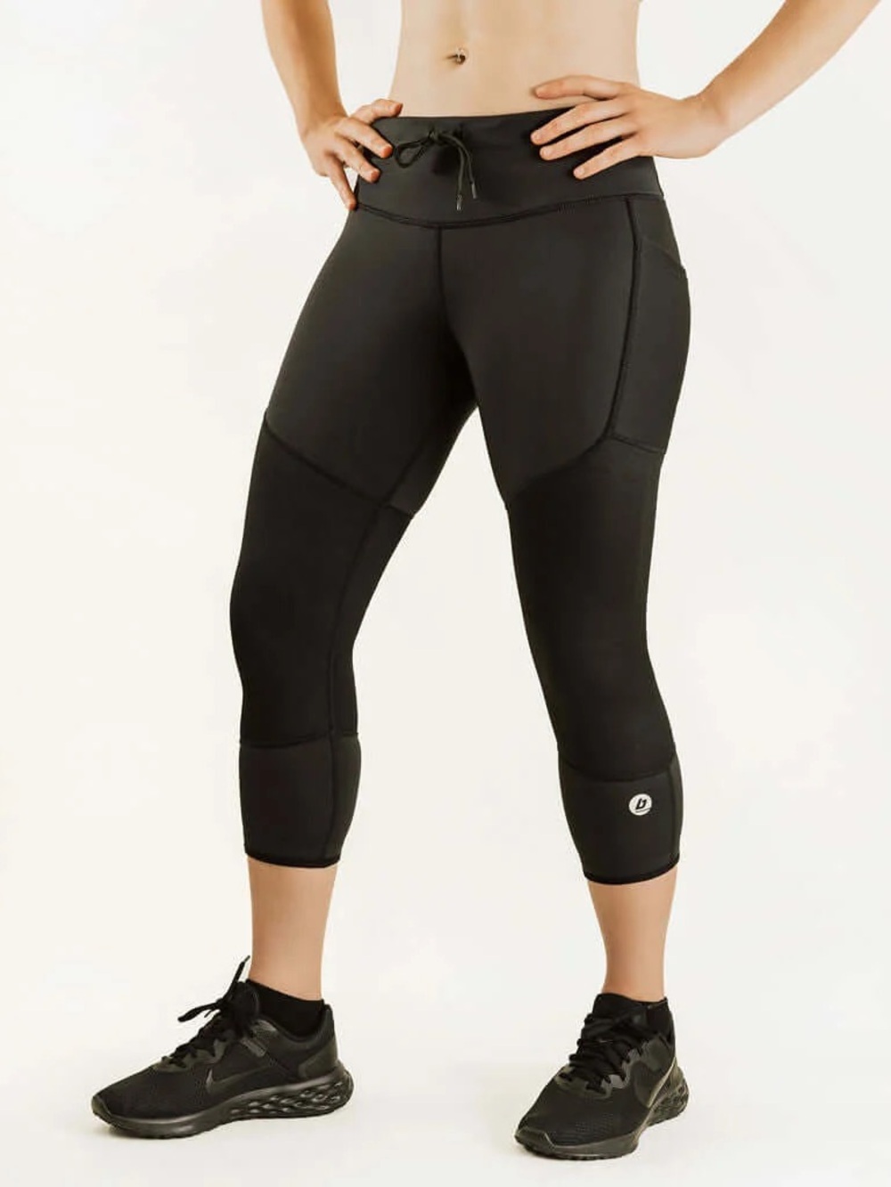 New! Bracelayer Women's KS1 Vent 7/8 Knee Support Compression Pants in black XL
